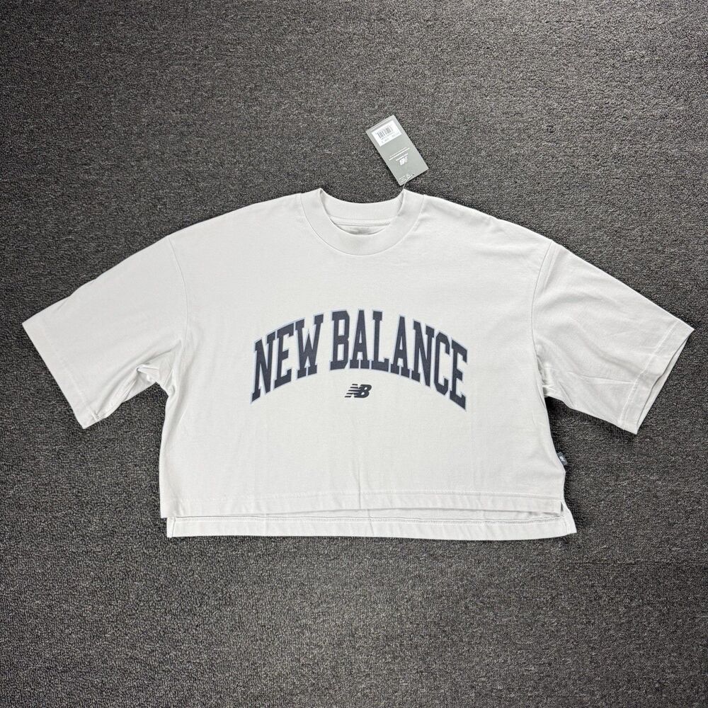 New Balance Women's Size Small Collegaite Cropped Logo T-Shirt Tee Preppy Active